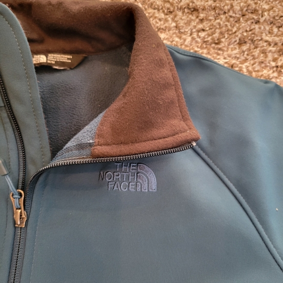 North Face Women's Gray Jacket 24 - Picture 4 of 6